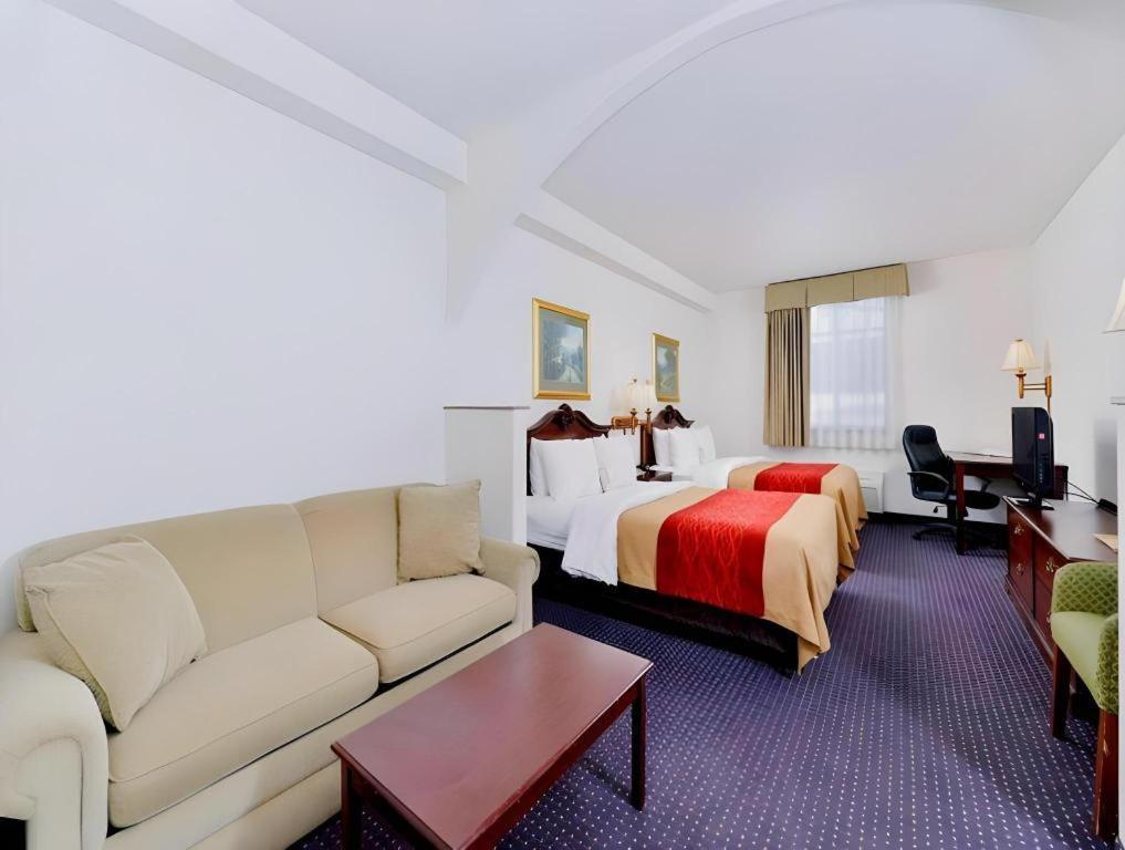 Comfort Inn & Suites Riverton Bagian luar foto