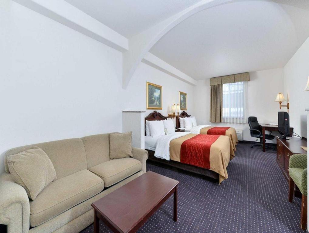 Comfort Inn & Suites Riverton Bagian luar foto
