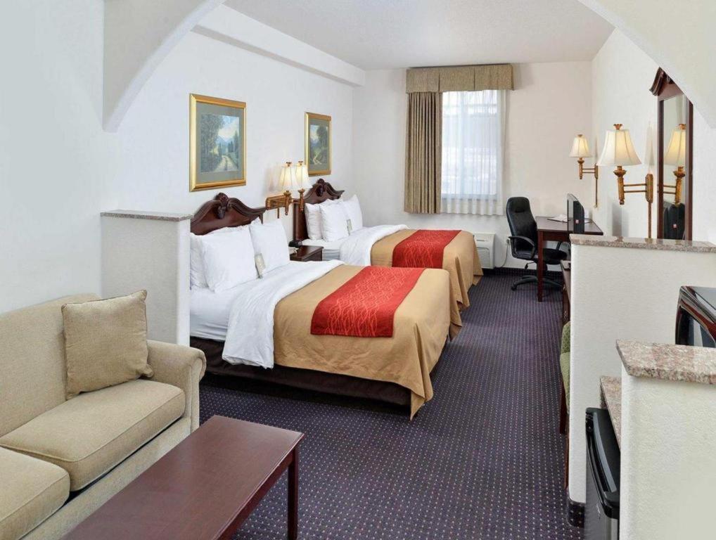 Comfort Inn & Suites Riverton Bagian luar foto