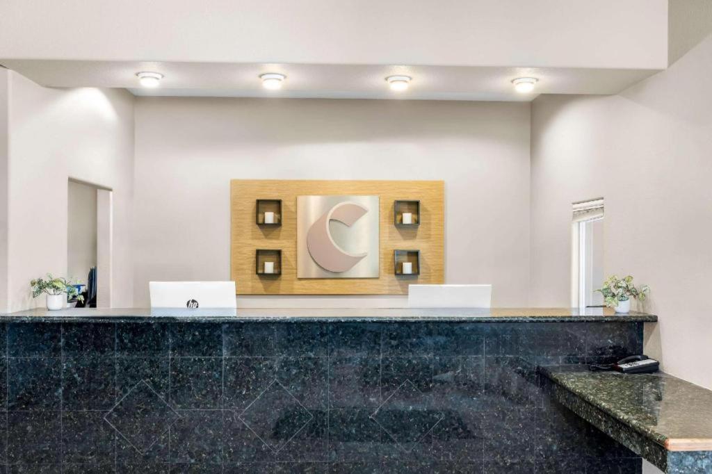 Comfort Inn & Suites Riverton Bagian luar foto